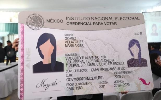 INE tramita credenciales a domicilio a personas con discapacidad